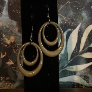 Chic Triple Hoop Earrings in green